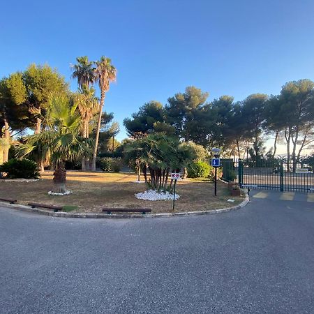 Appartement Face Mer Et Port Santa Lucia Climatise Et Wifi Saint-Raphaël Zewnętrze zdjęcie