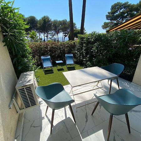 Appartement Face Mer Et Port Santa Lucia Climatise Et Wifi Saint-Raphaël Zewnętrze zdjęcie