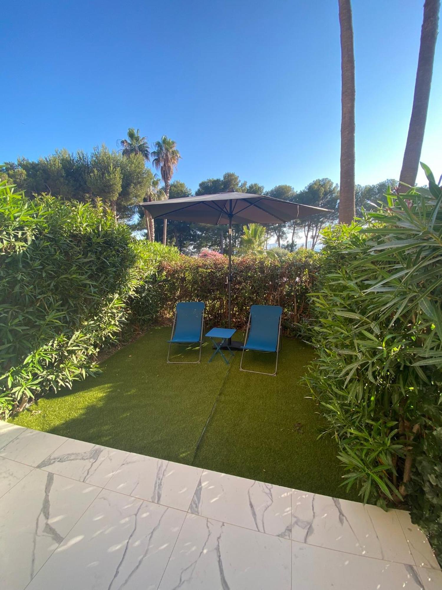 Appartement Face Mer Et Port Santa Lucia Climatise Et Wifi Saint-Raphaël Zewnętrze zdjęcie
