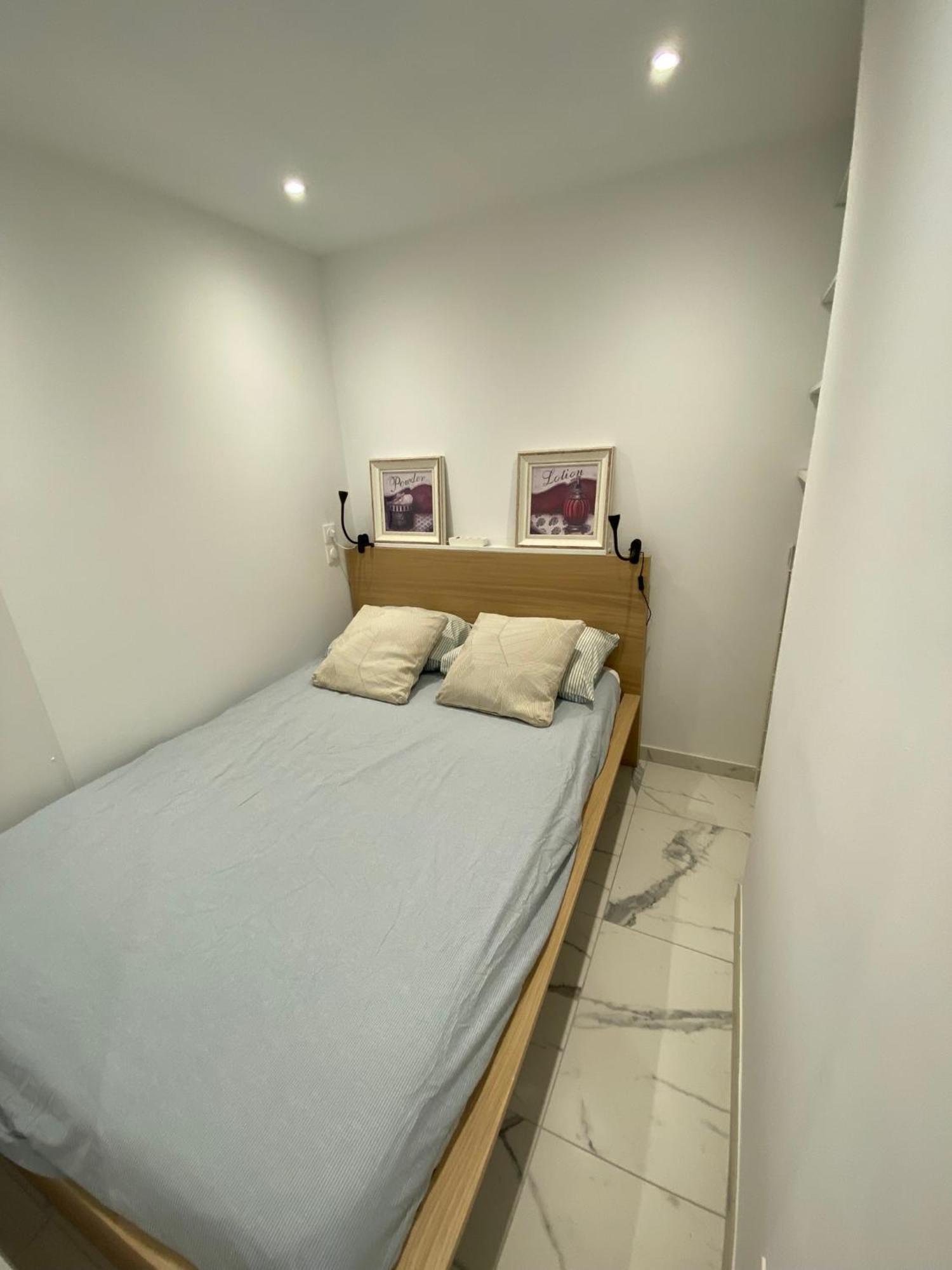 Appartement Face Mer Et Port Santa Lucia Climatise Et Wifi Saint-Raphaël Zewnętrze zdjęcie