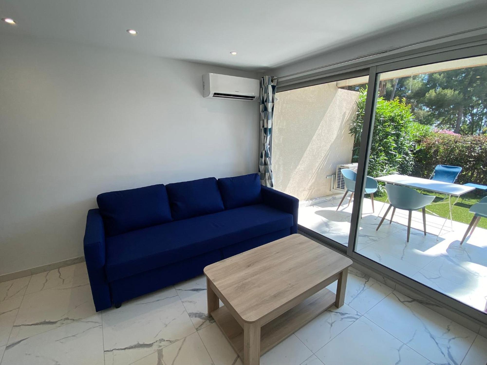 Appartement Face Mer Et Port Santa Lucia Climatise Et Wifi Saint-Raphaël Zewnętrze zdjęcie