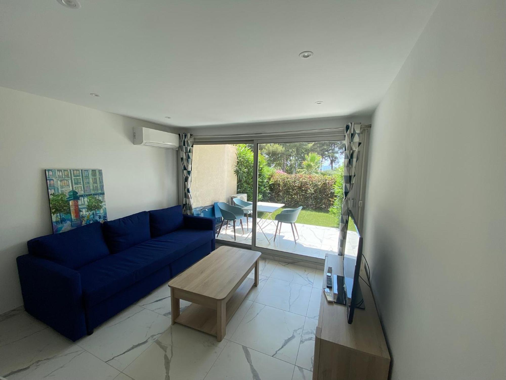 Appartement Face Mer Et Port Santa Lucia Climatise Et Wifi Saint-Raphaël Zewnętrze zdjęcie