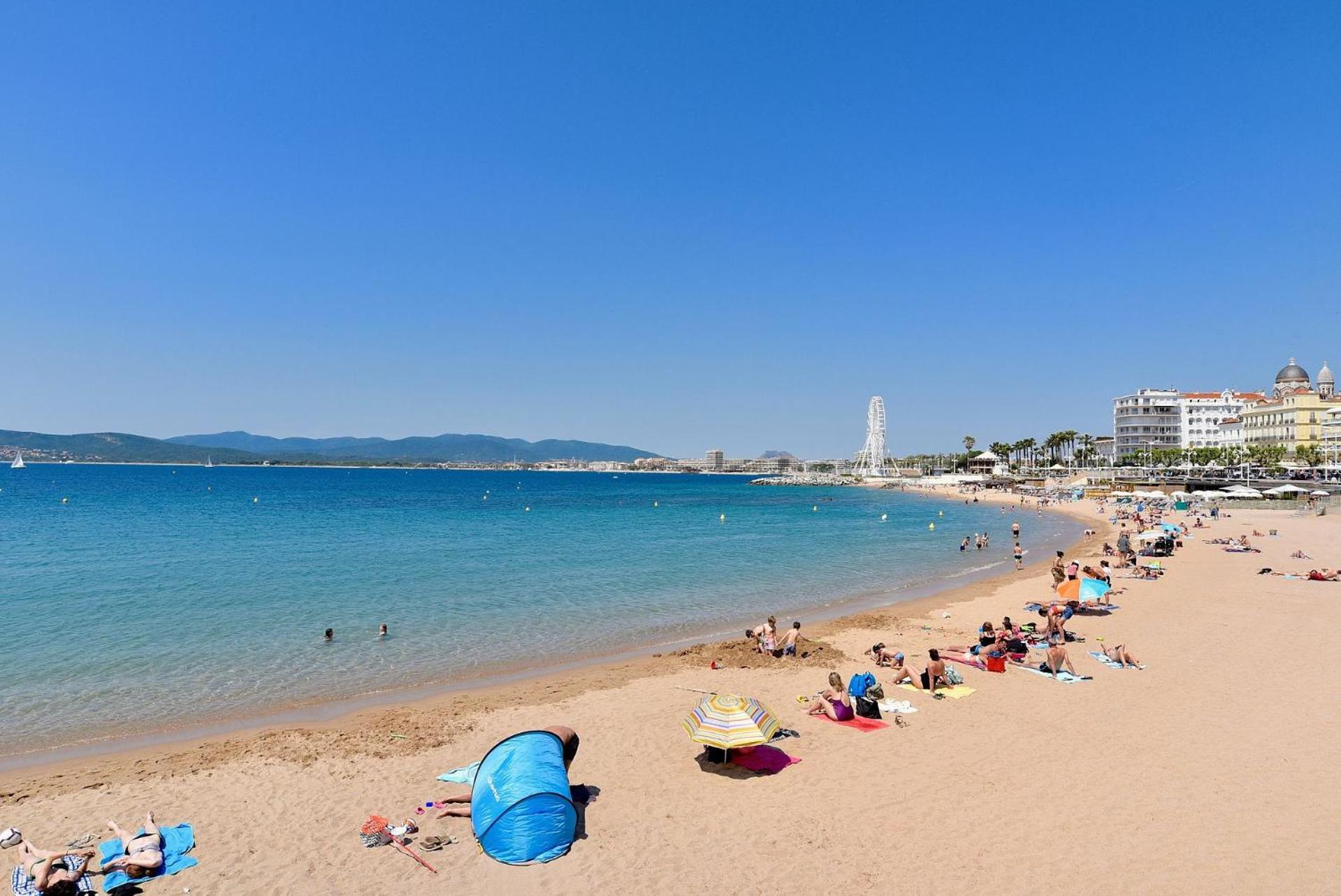 Appartement Face Mer Et Port Santa Lucia Climatise Et Wifi Saint-Raphaël Zewnętrze zdjęcie
